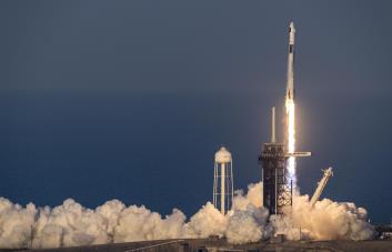 Los astronautas atrapados en la Estación Espacial regresarán a la Tierra el martes
