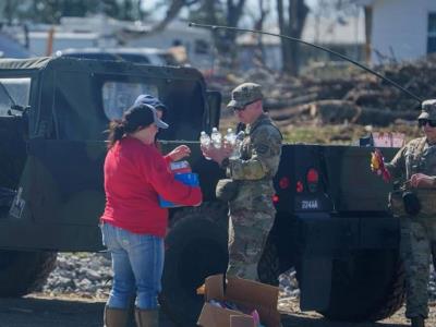 Guardia Nacional trabaja en las zonas afectadas por tornados
