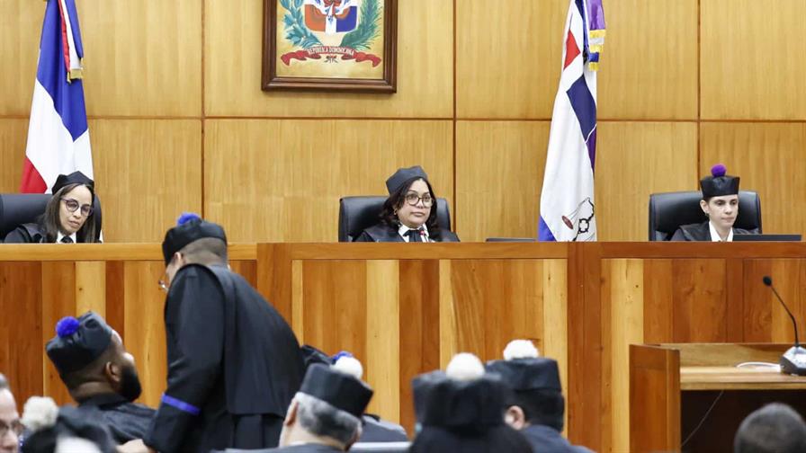 Estas son las penas que solicita la Fiscal&iacute;a para militares y polic&iacute;as acusados de estafa al Estado