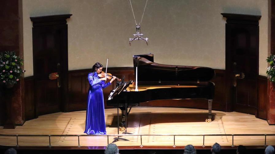 Aisha Syed actúa en el Wigmore Hall y BBC de Londres