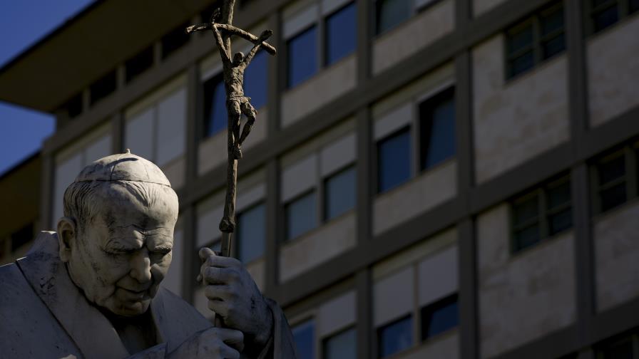 El papa Francisco, desde el hospital, pide el fin de los conflictos armados