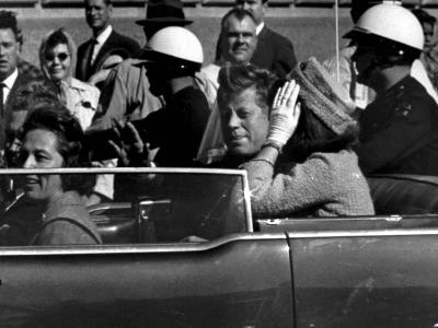 Varias teorías sobre el asesinato de JFK salen con los archivos