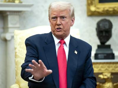 Donald Trump pide a inmigrantes que se «autodeporten»