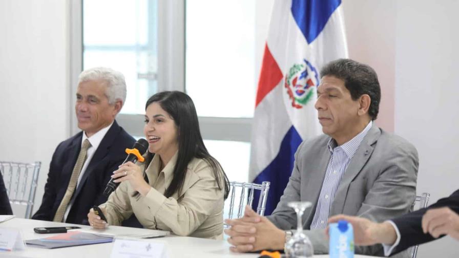 Exportaciones dominicanas superan los US$1,965 millones en febrero, consolidando su crecimiento