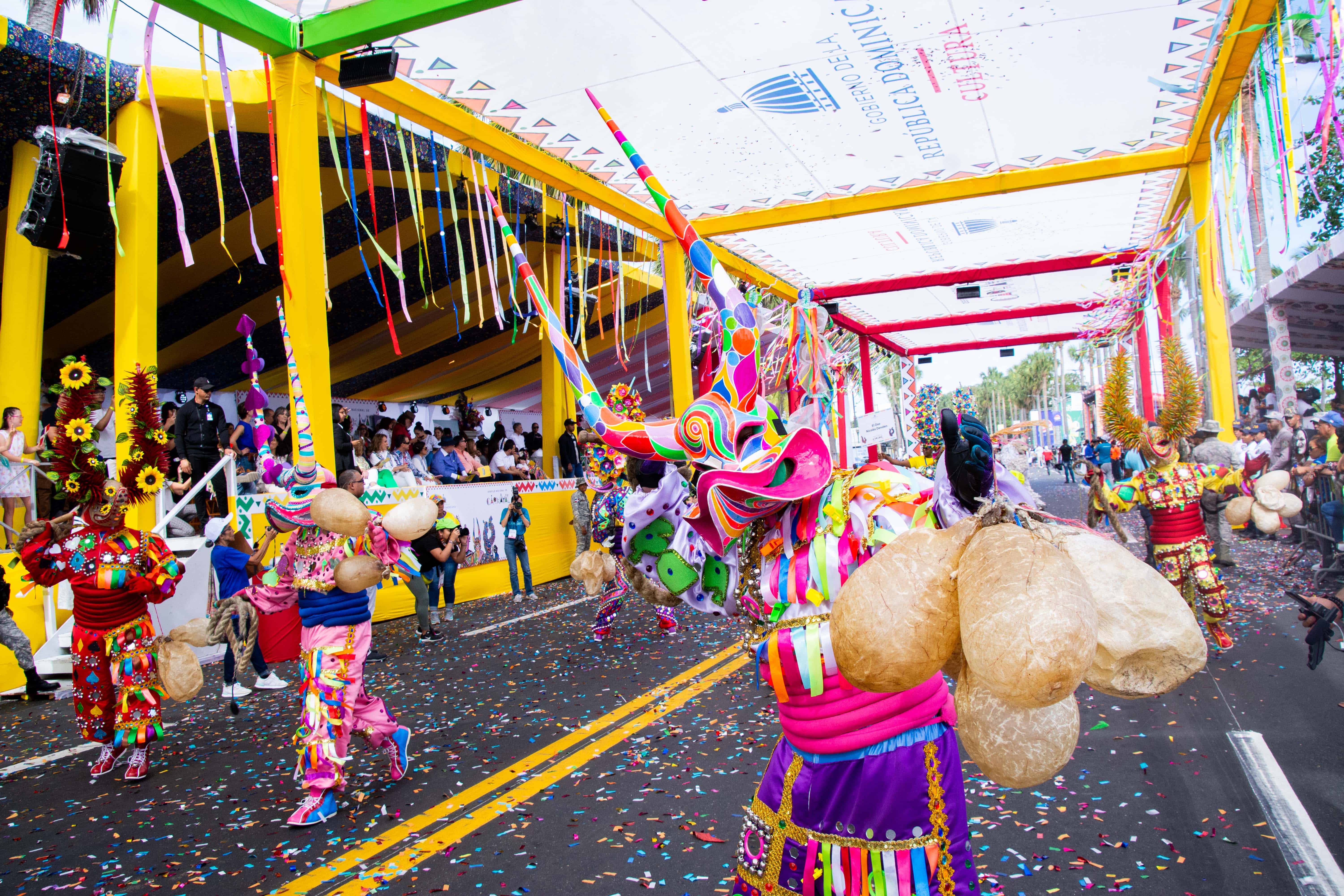 Las regiones que participarán en el desfile son el Distrito Nacional, San Cristóbal, Haina, Independencia, Barahona, Baní, Nizao, San Juan de la Maguana y Azua.