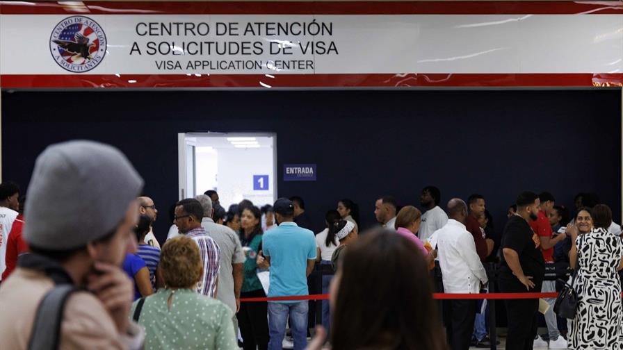 Embajada EE. UU. en RD pide estar atentos a reprogramación de citas tras cierre por vaguada