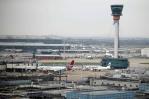 Perturbaciones en el tráfico aéreo mundial por cierre de aeropuerto de Londres tras un incendio