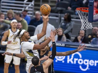 Racha anotadora de Pascal Siakam ayuda a Pacers a vencer a Nets