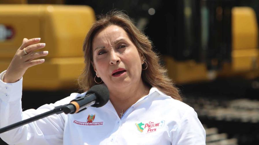 El Gobierno de Perú sube el sueldo de la presidenta Boluarte en un 122 %