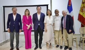 El Centro Cultural de España celebra encuentro sobre la lengua española