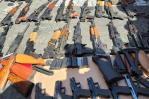 En los últimos cuatro años, las autoridades han decomisado cientos de armas y millones de municiones