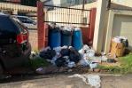 Vecinos de La Yuca desafían normas y agravan crisis de basura en el ensanche Naco Vecinos de La Yuca desafían normas y agravan crisis de basura en el ensanche Naco