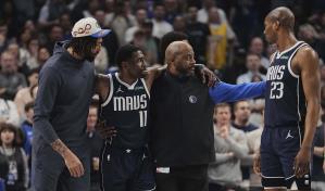 Kyrie Irving, astro de Mavericks se somete a cirugía por rotura de ligamento de la rodilla izquierda