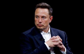 Elon Musk incorpora la red social X a su empresa xAI para combinar datos y recursos