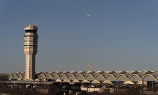 Vuelo de pasajeros y avión de Fuerza Aérea son desviados por posible colisión en EE. UU.