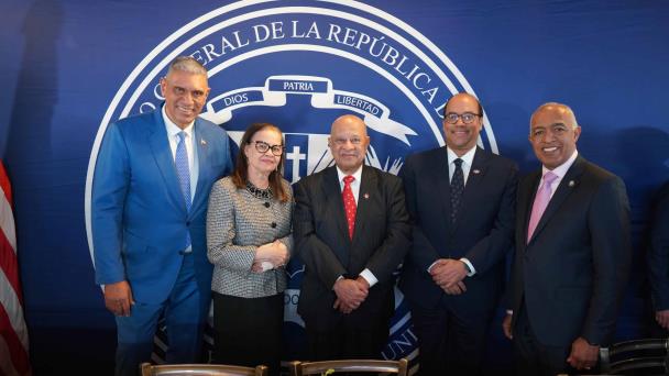 El Consulado Dominicano en Nueva York reconoce a al doctor Rafael Lantigua