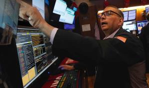 Wall Street abre en rojo con los ojos puestos en los planes arancelarios de Trump