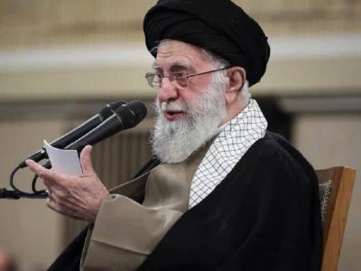 Donald Trump dice que por ahora no matará a líder de Irán
