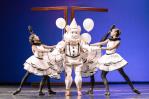 "Botero" llega al Teatro Nacional para celebrar el 85 aniversario de la Dirección de Bellas Artes "Botero" llega al Teatro Nacional para celebrar el 85 aniversario de la Dirección de Bellas Artes