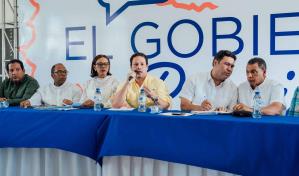 Titular del Mived supervisa obras y se reúne con autoridades y comunitarios en La Altagracia