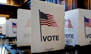 Una jueza bloquea el intento de Trump de exigir prueba de ciudadanía para votar