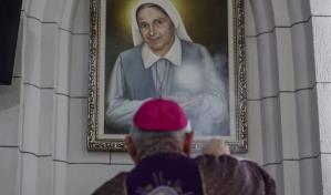 El papa autoriza la primera santa venezolana. ¿Qué milagros atribuyen a la Madre Carmen Rendiles?