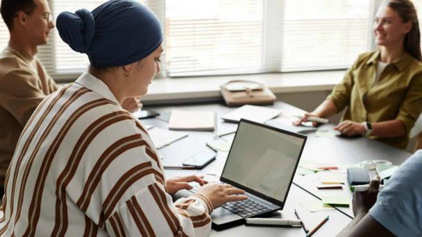 Cáncer y trabajo: ¿cómo debería lidiar un paciente con su empleo?