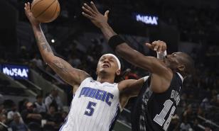 Banchero y Wagner lideran remontada de Magic, que es 7mo del Este tras vencer a Spurs