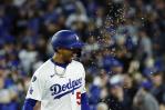 Dodgers mejoran a foja de 7-0 tras vencer a unos Bravos sin victorias Dodgers mejoran a foja de 7-0 tras vencer a unos Bravos sin victorias