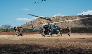 22 días de entrenamientos de militares dominicanos con franceses en Baní 22 días de entrenamientos de militares dominicanos con franceses en Baní
