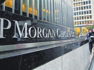 JPMorgan Chase enfrenta demanda de Trump tras cierre de cuentas