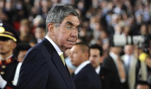 ¿Quién es Óscar Arias, al que  Estados Unidos le canceló su visa?