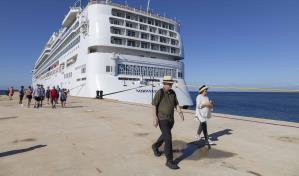 Sigmund Freund: "Ya hemos recibido 18 mil cruceristas y nueve cruceros en Pedernales"