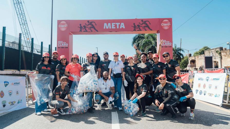 Reciclar&aacute;n 20,700 botellas pl&aacute;sticas del Medio Marat&oacute;n Claro 2025