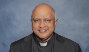 Sacerdote católico es asesinado a balazos en su rectoría parroquial en el noreste de Kansas Sacerdote católico es asesinado a balazos en su rectoría parroquial en el noreste de Kansas