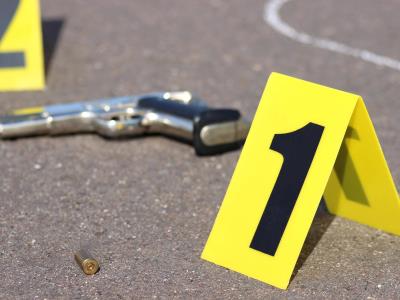 Policía mata a hombre en supuesto intercambio en el ensanche La Paz
