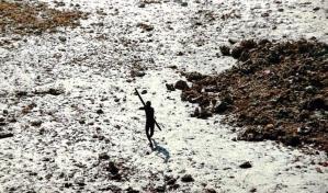 Arrestan a un turista por visitar la peligrosa isla Sentinel Norte