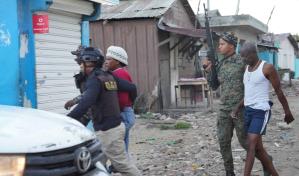 Más de 300 detenidos durante operativo de control migratorio en Friusa este sábado