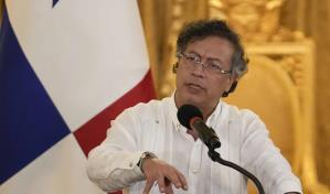 El presidente de Colombia dice que Estados Unidos le retiró la visa