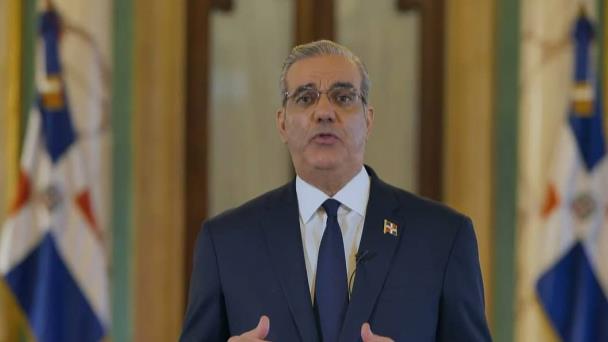 Presidente Abinader anuncia 15 medidas contra la inmigración irregular de haitianos