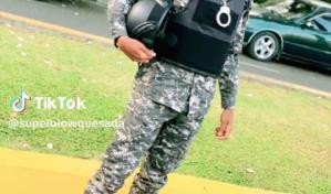 Matan a un raso de la Policía en el Café de Herrera