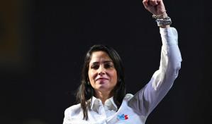 Denuncian en Ecuador a la candidata Luisa González por violencia política de género