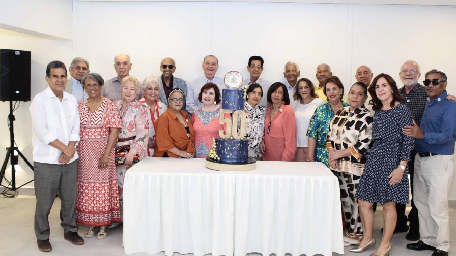 Promoción de la UNPHU celebra su 50º aniversario Promoción de la UNPHU celebra su 50º aniversario