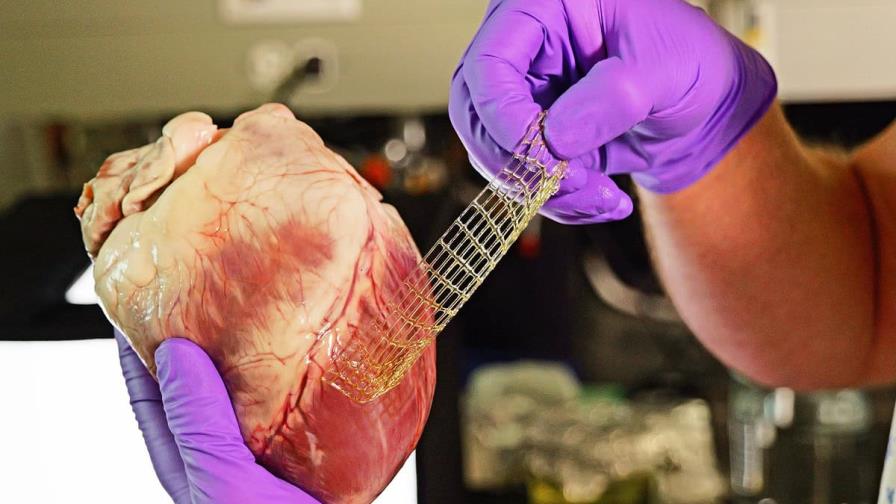Una tira adhesiva para reparar el corazón Una tira adhesiva para reparar el corazón
