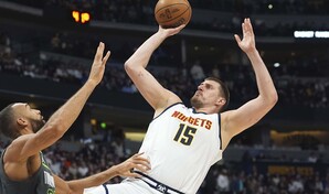 Minnesota remonta ante Celtics y Jokic sigue a ritmo de triple doble