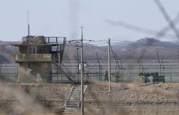 Ejército surcoreano realizó disparos de advertencia tras cruce de soldados de Corea del Norte