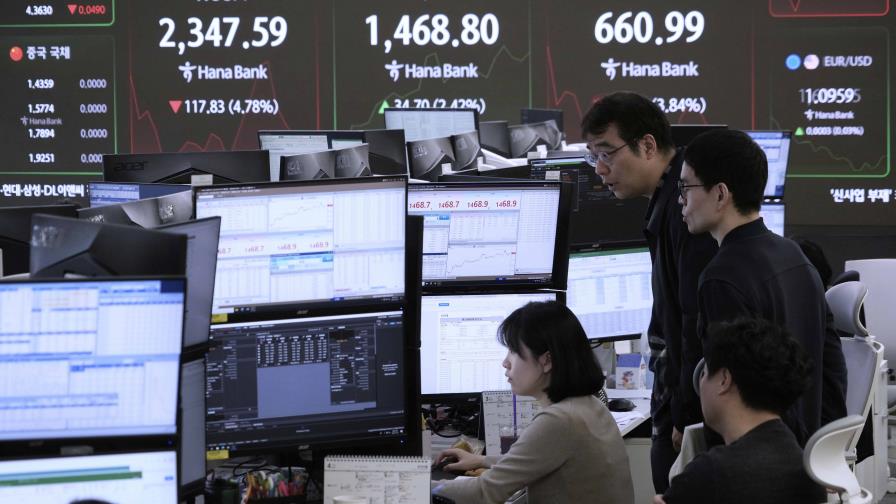 Las bolsas mundiales se calman pese a tensión comercial entre EE. UU. y China Las bolsas mundiales se calman pese a tensión comercial entre EE. UU. y China