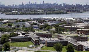 Informe sobre c&aacute;rceles de Nueva York refleja carencias tras palizas mortales a dos reos