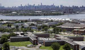 Tribunal de Nueva York paraliza temporalmente el regreso de ICE a la cárcel de Rikers
