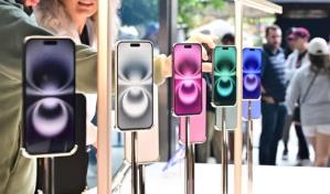 Cómo Apple intenta esquivar los aranceles de Donald Trump